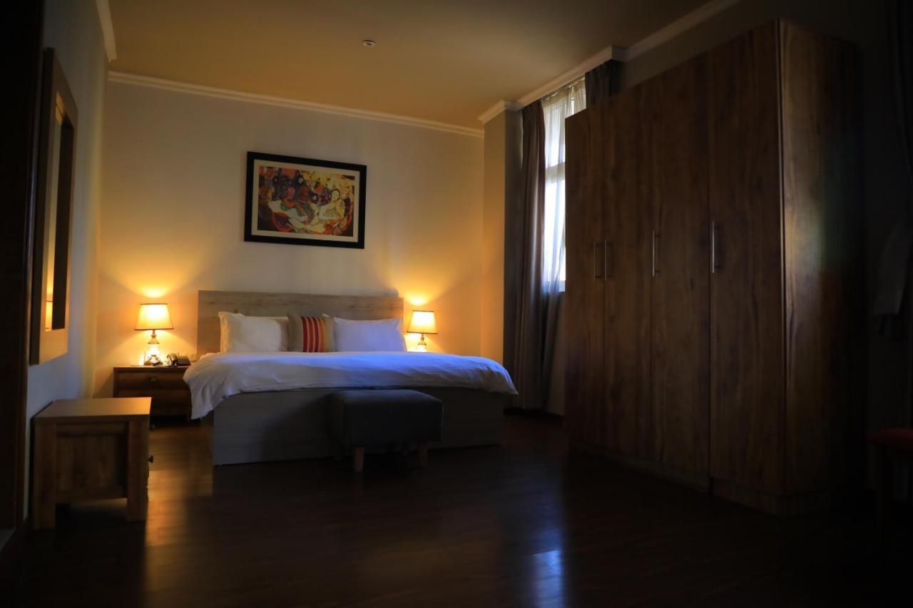 Victoria Hotel Apartment Аддис-Абеба Экстерьер фото